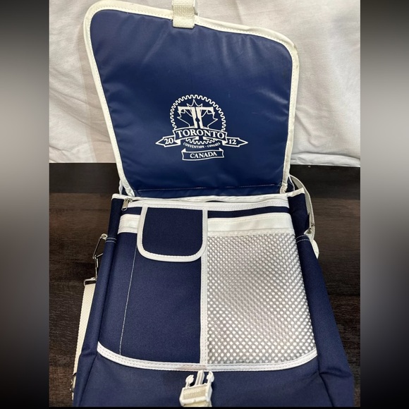 International Association of Machinists and Aerospace Workers Messenger / PC Bag - Picture 4 of 5